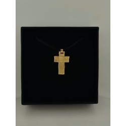Pendentif croix en or jaune 18 carats