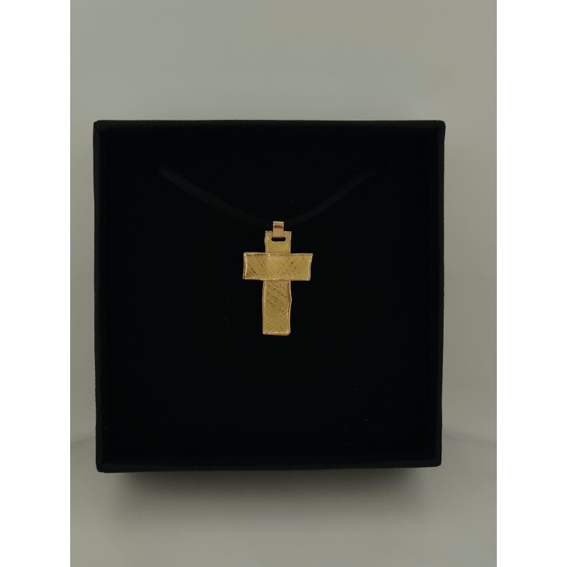 Pendentif croix en or jaune 18 carats