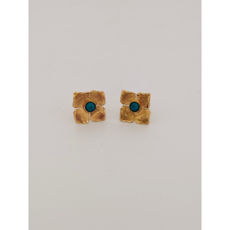 Boucles oreilles fleurs bébé